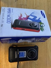Samsung HMX-W300 Shock  Waterproof 5M Camera Full HD Tested Works Yellow