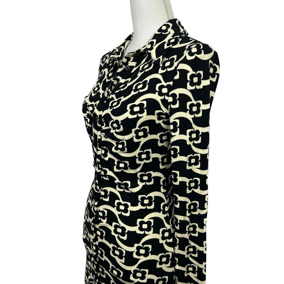 Hurley Women’s Dress Sz XS Multi Colors Stretch Button Front Long Sleeves - Image 4 of 4