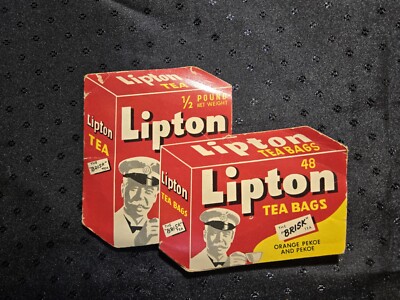 Vintage Lipton Tea Bags Promo Needle Kit, great graphics, made in W. Germany