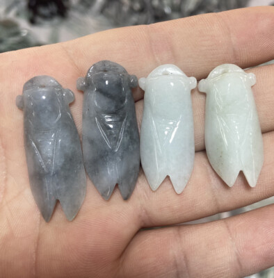 Certified 100% Natural Light Grey white A Jade Jadeite Pendant Cicada 一鸣惊人
