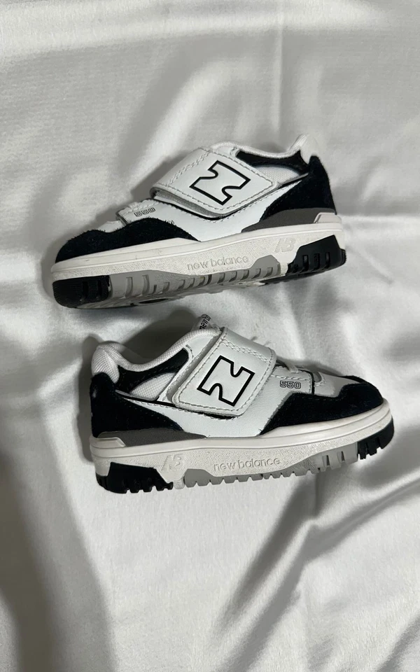 New Balance 550 Bungee Lace - Image 4 of 4