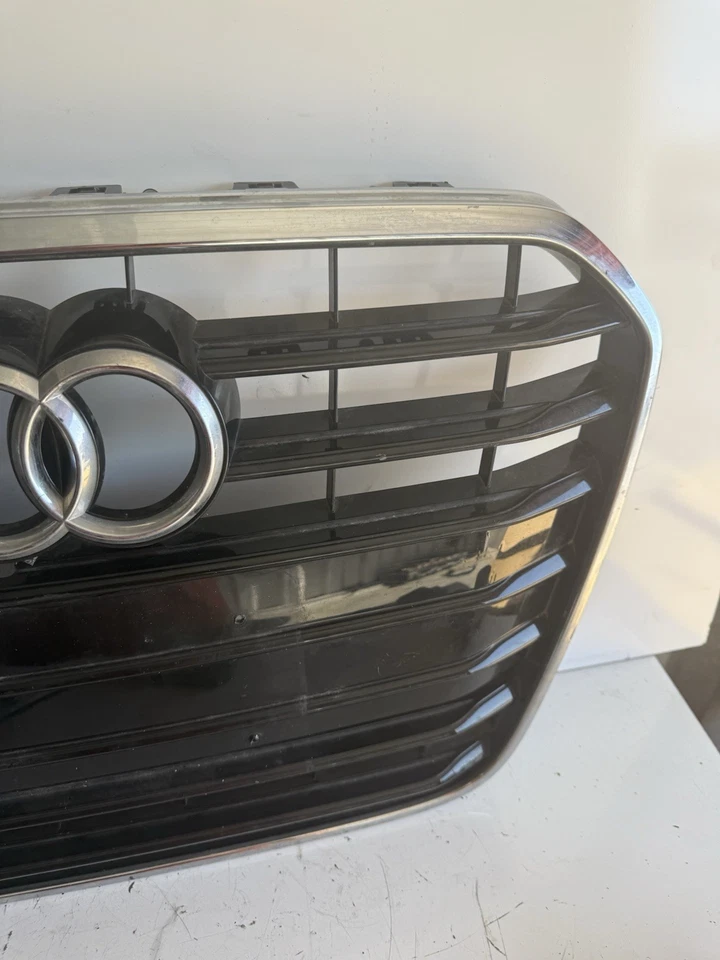 2012-2015 Audi A6 Front Grill 4G0 853 653 A OEM 260 - Image 4 of 4