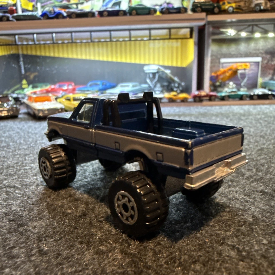 matchbox ford f-150 4x4 Blue 1993 - Image 4 of 4