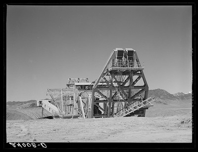 Photo:Nye County Nevada 1940 Gold Dredge Mining Equipment