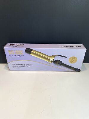 Hot Tools Pro Signature Gold Curling Iron 1 1/2 Inch Barrel HTIR1577SN2    ST32B