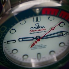 Omega James Bond 007 Limited Edition Commanders Seamaster 300M Diver White Dial 14