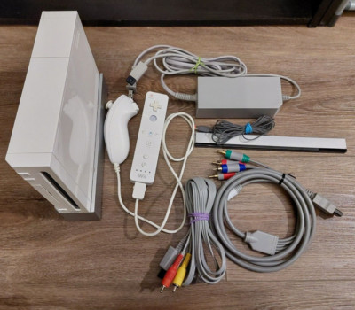 [REGION FREE] Nintendo Wii Console Bundle (JAPANESE - PLEASE READ DESCRIPTION!)