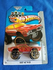 2013 Hot Wheels OLDS 442 W-30 Red 34/250 GREAT CARD Graffiti Rides GOLD RIMS