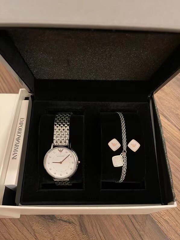 Armani women‘s watch set AR80023