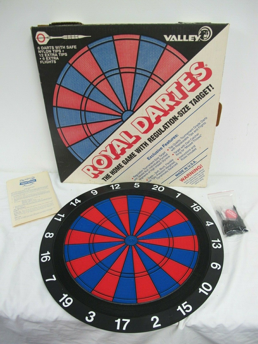 VINTAGE VALLEY RECREATIONS PROD. ROYAL DARTES DARTS IN BOX PLASTIC