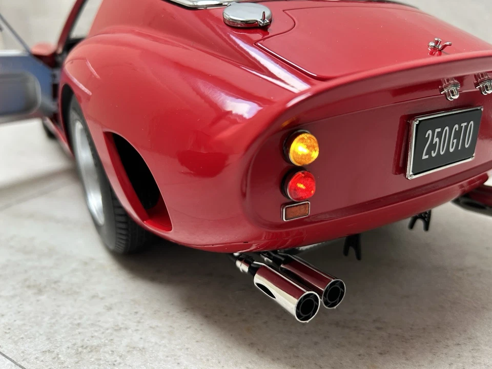 Ferrari 250 GTO 1/8 Centauria - Immagine 3 di 4