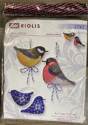 Riolis Cross Stitch Kit Squirrels