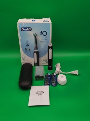 Oral-B iO Series 3 Deep Clean Electric Toothbrush With 2 Brush Heads Matte Black