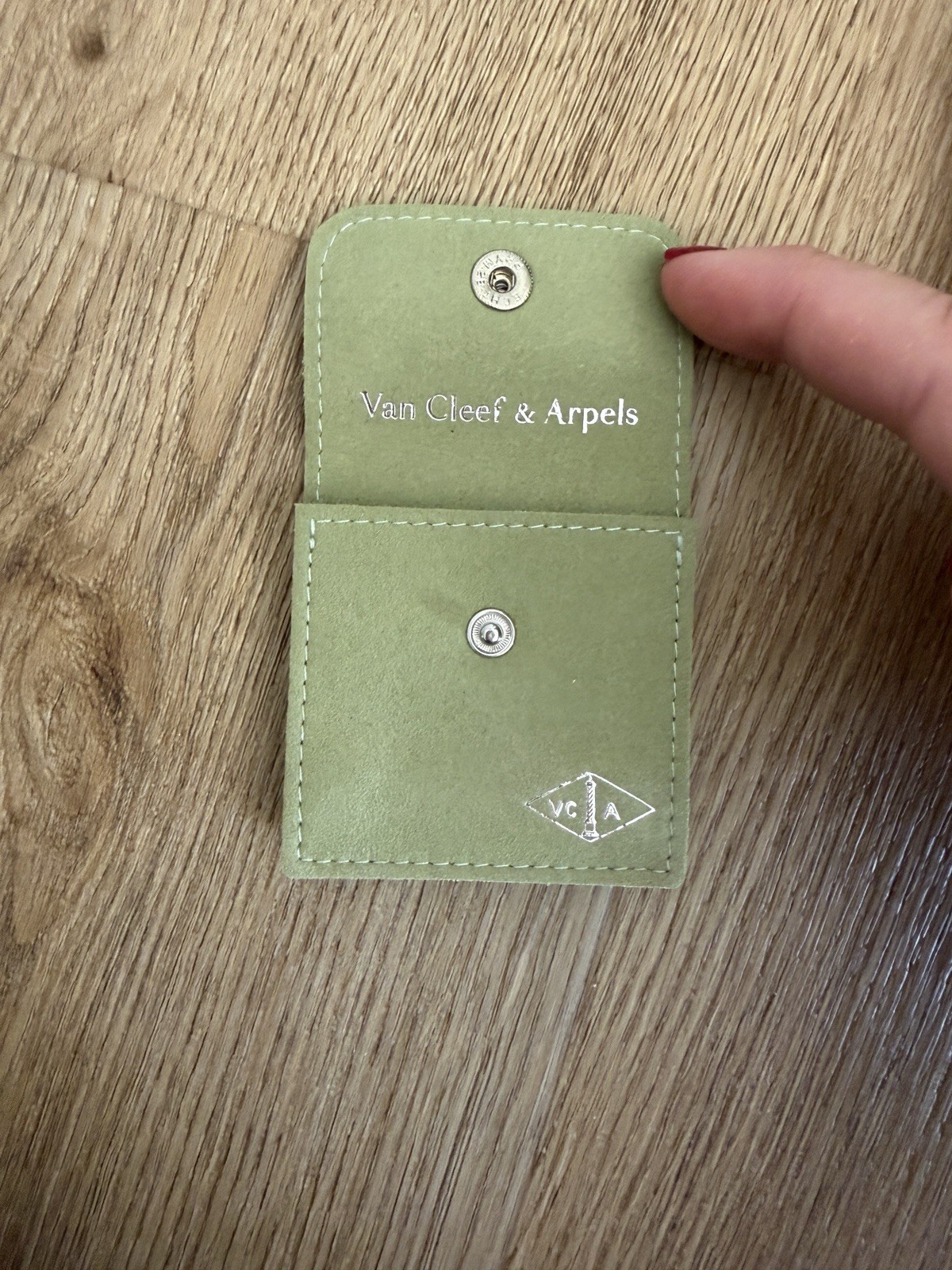 Van Cleef & Arpels VCA Gusset Jewelry Storage Travel Pouch Earrings/Ring Small thumbnail 4