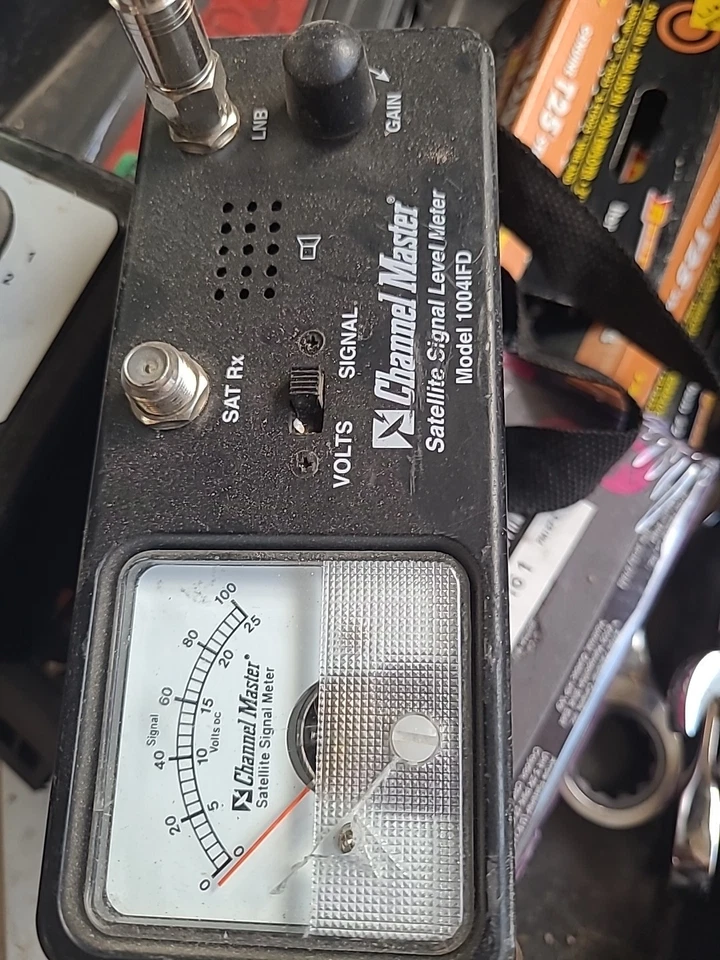 Wild Blue Antenna Pointing Aid Plus Channel Master Signal Level Meter 1004Ifd - Image 3 of 4