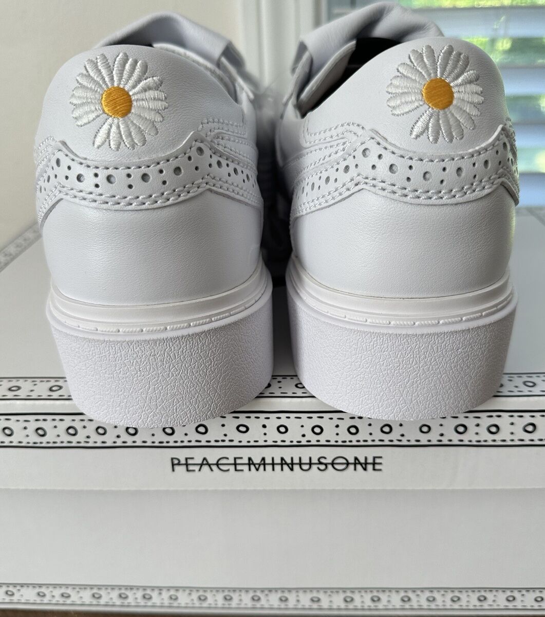 Nike Kwondo 1 PEACEMINUSONE G-Dragon Triple White Men's 13 Nike Kwondo 1 PEACEMINUSONE G-Dragon Triple White Men's 13