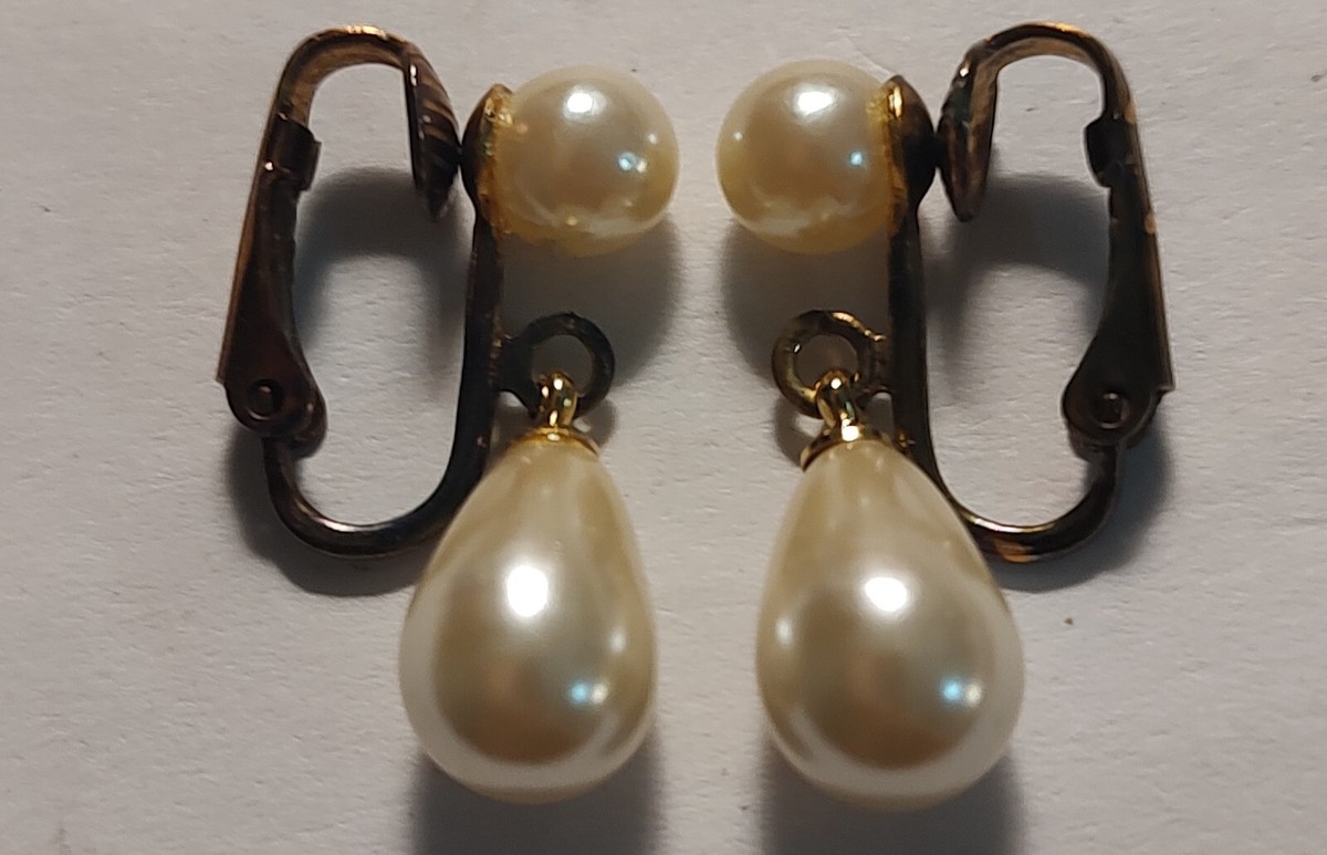 Vintage Teardrop Pearl Clip On Earrings | eBay