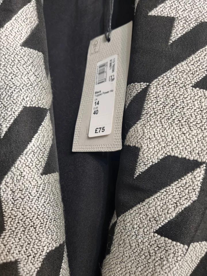 Chaqueta de traje con estampado a cuadros negra y gris River Island talla 14 para dama Foto 4 de 4