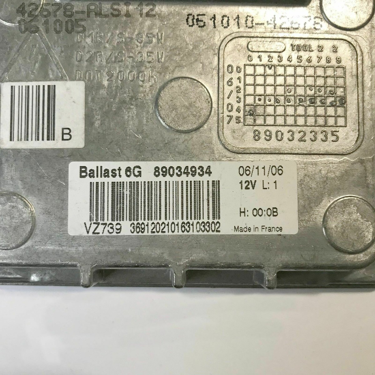 OEM Valeo 6G Jeep Commander Grand Cherokee Xenon HID Headlight