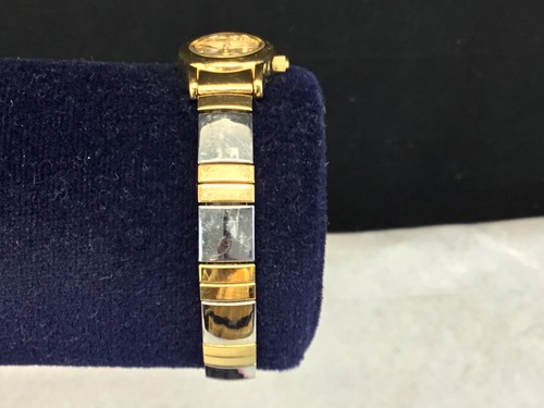 Working Armitron Diamond Now Women's Ladies Silver Gold Oval Watch Stretch Band - Picture 2 of 8