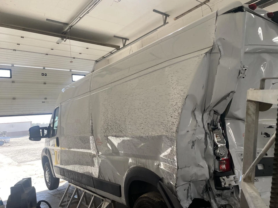 Used ABS Pump and Motor Assembly fits: 2022 Ram Promaster 3500 van assembly w/ad - Image 2 of 4