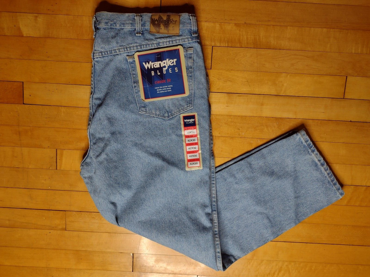 WRANGLER Blues Classic Fit Men's Denim Jeans, Size 42x30 (WB902RI