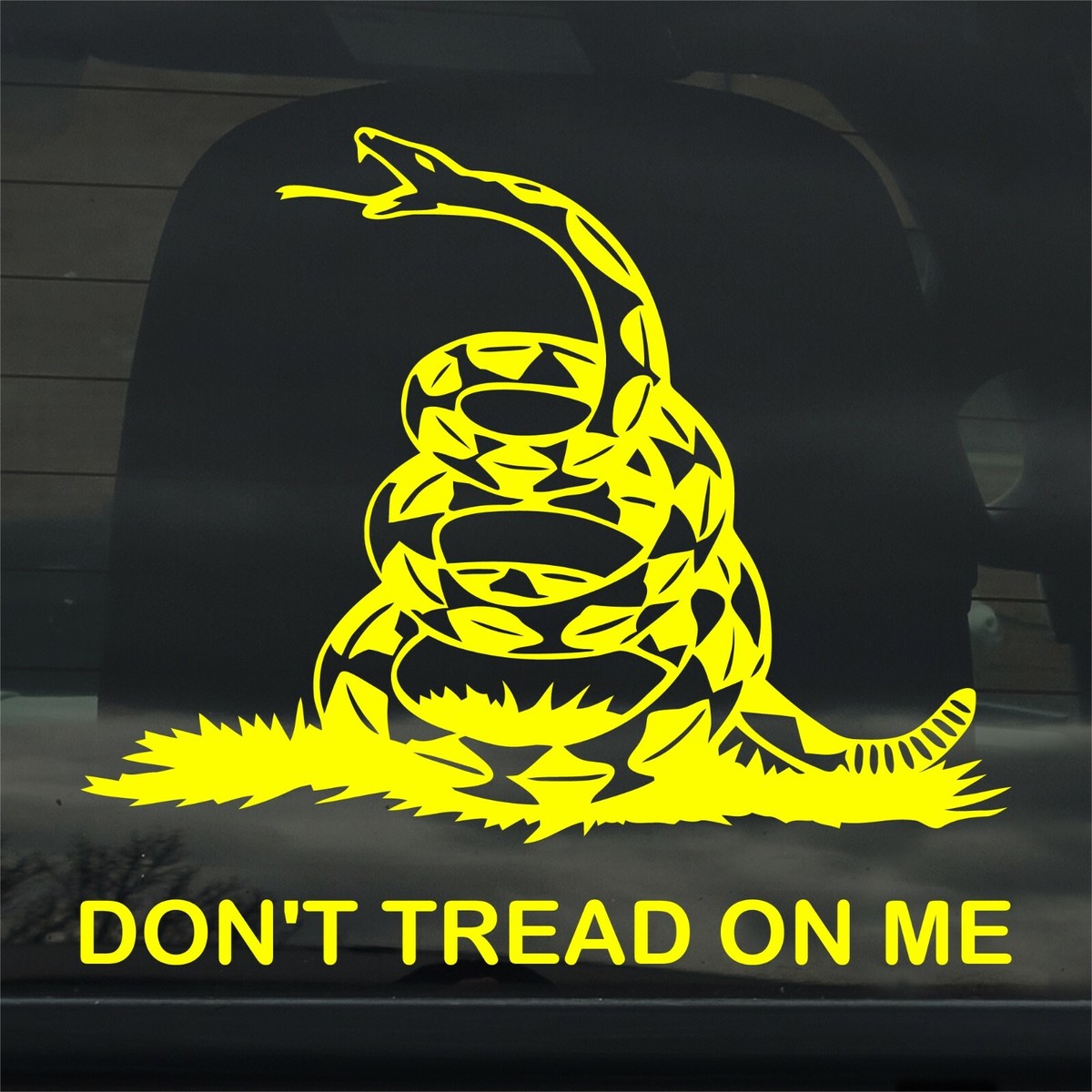 Dont Tread on Me Gadsden フラッグ ステッカー デカール 4枚パック 複数サイズ 防水ビニール 車のバンパー Don't Tread On Me Decal – Rebel Decal