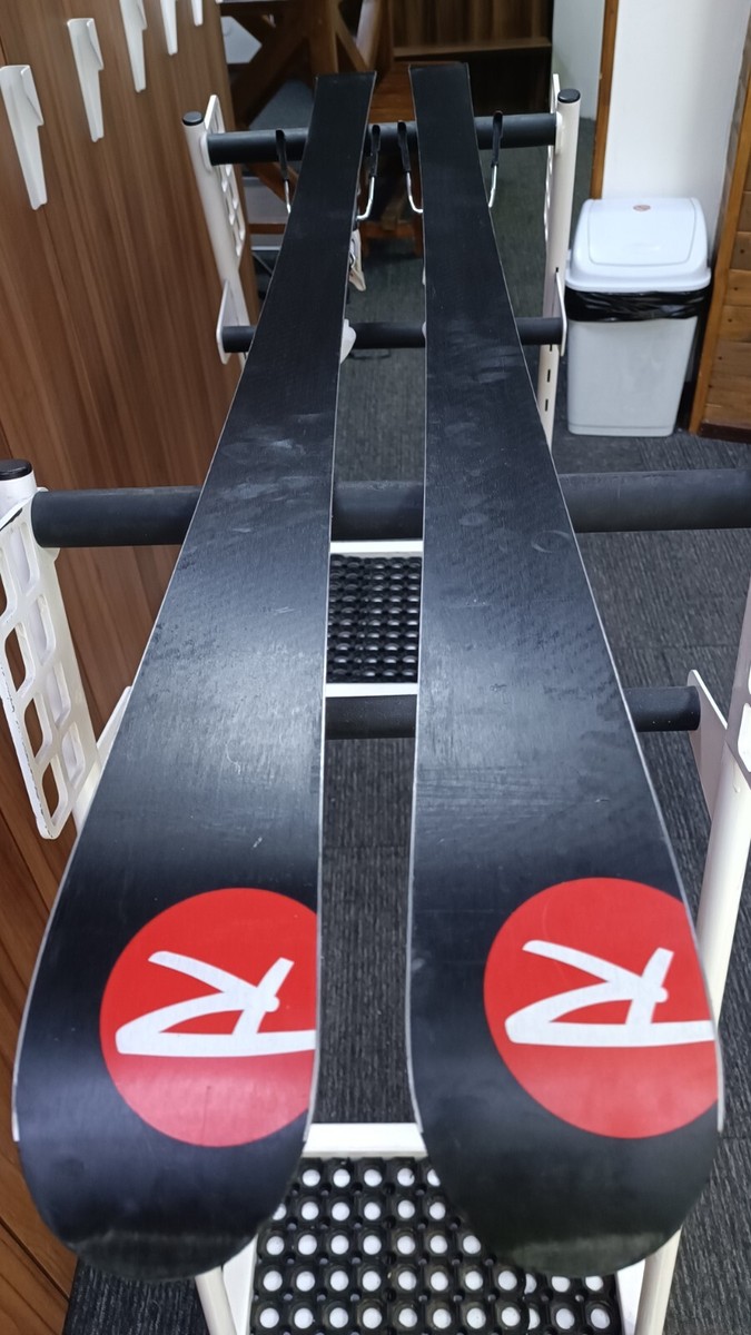 Rossignol Hero Athlete FIS GS Pro R21 U10/U12/U14 Rossignol Hero Athlete FIS GS Pro R21 U10/U12/U14
