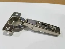 NEW Blum CLIP 71M2550  100 degree Straight Arm, Self Closing Hinge, 70.255-01