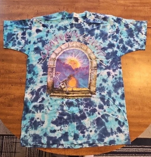 90s Fruit Of The Loom Grateful Dead Band Music Conce 1990s vintage concert t-shirt, vintage, single stitch, B+ condition