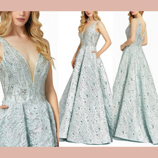 NWT Mac Duggal  0  40996 Plunging V Neck Sleeveles Brocade Ballgown Mint J1160