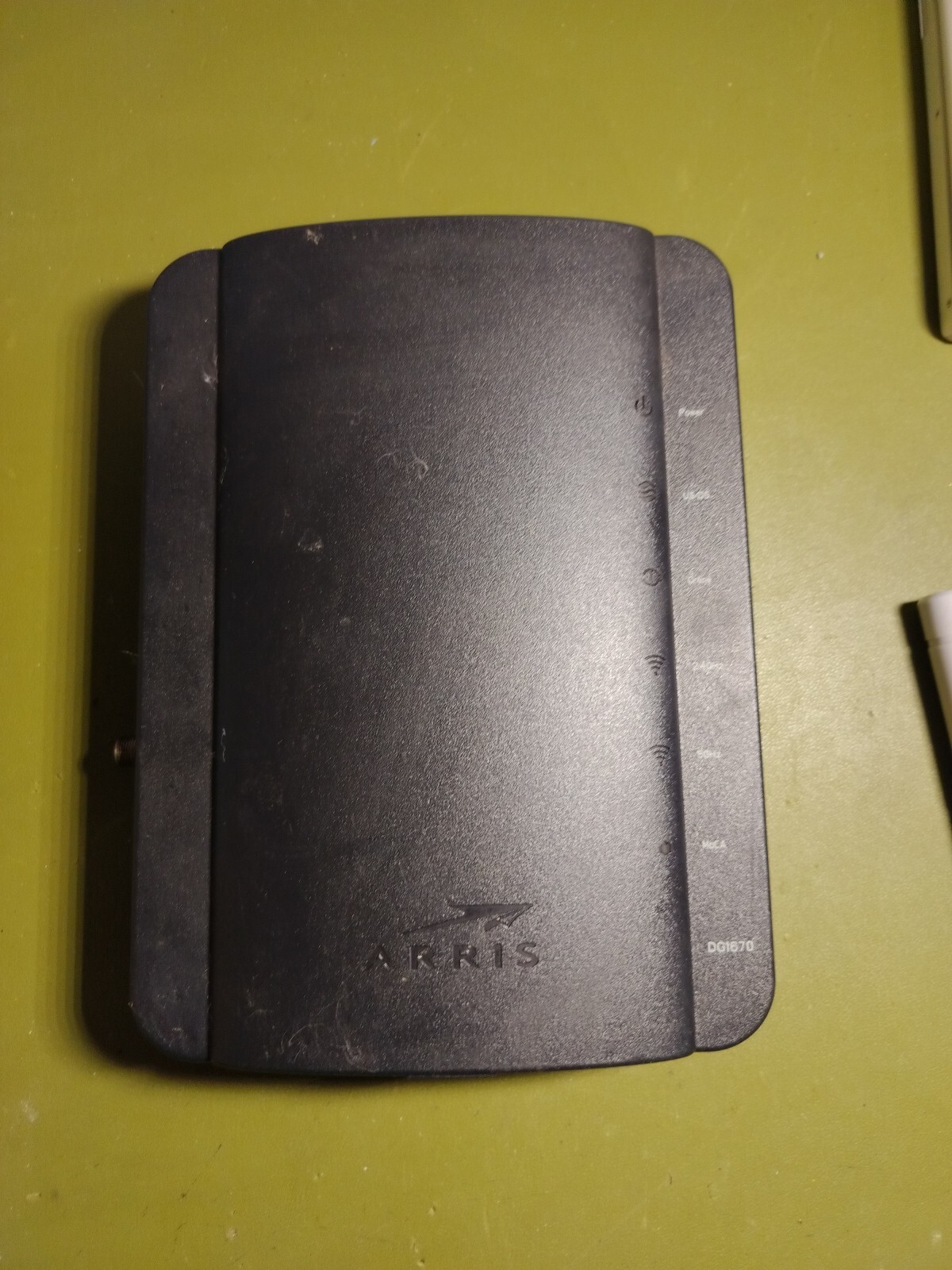 Arris DG1670A Cable Modem Wireless Wifi Router