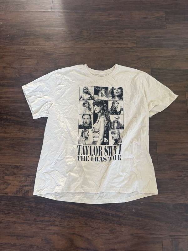 Taylor Swift 2XL Eras Tour T Shirt  White Graphic Concert Merch Front Back