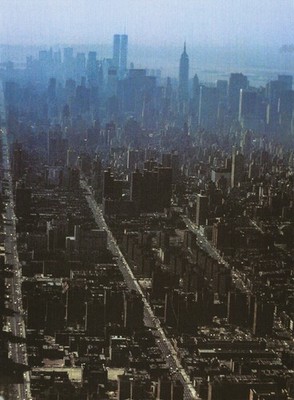 POSTCARD ''Pre-9/11 NYC, View to South, World Trade Cntr'' S. Bullaty/A. Lomeo MNT