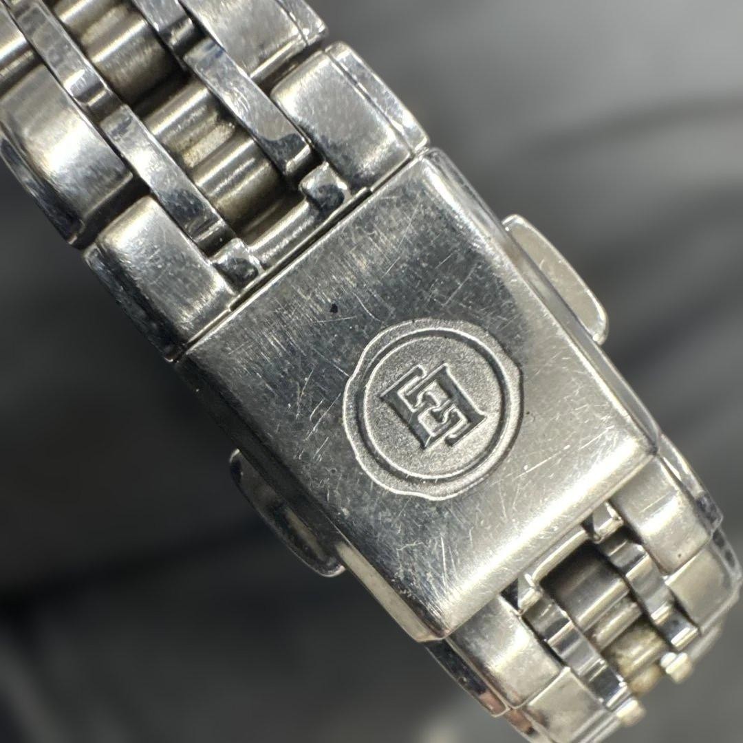 CITIZEN EXCEED wristwatch View 2