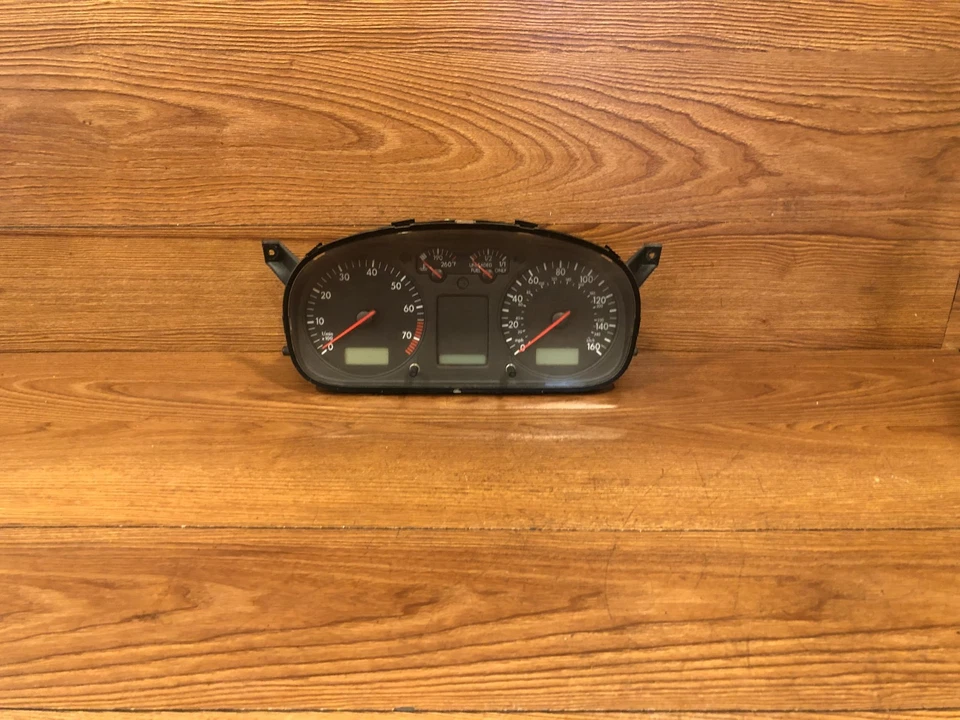 2002-2003 VW VOLKSWAGEN EUROVAN PAINEL FRONTAL VELOCÍMETRO INSTRUMENTO MEDIDOR FABRICANTE DE EQUIPAMENTO ORIGINAL - Imagem 2 de 4