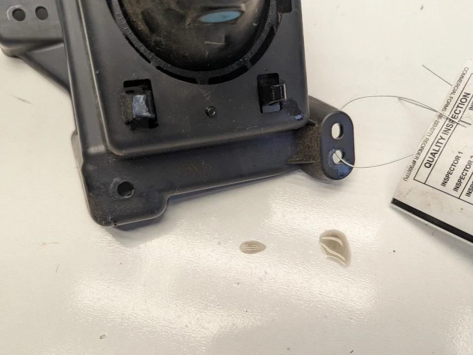 Corner/Park Light Halogen Fits 11-23 TRANSIT CONNECT 779328 - Image 4 of 4