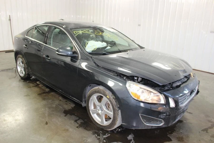 2013 VOLVO S60 AWD Transfer Case Used 108K Miles Genuine OEM 360126718 — 第 2/4 张图片