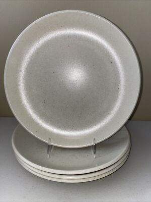 Calvin Klein Khaki Collection Cargo Dinner Plates 10 3/4