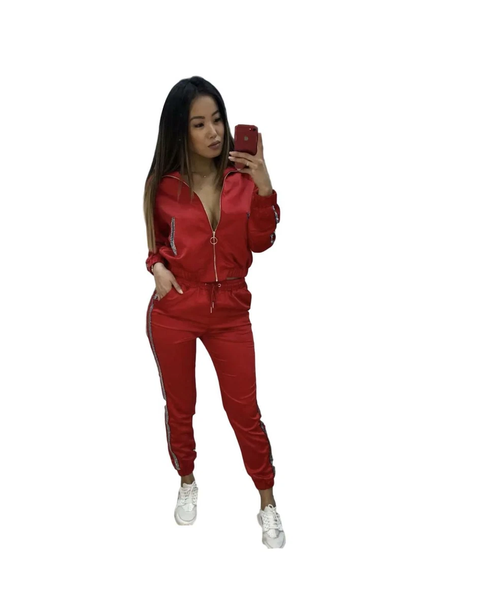 Red joggers women 2025