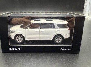 KIA Carnival Model | eBay