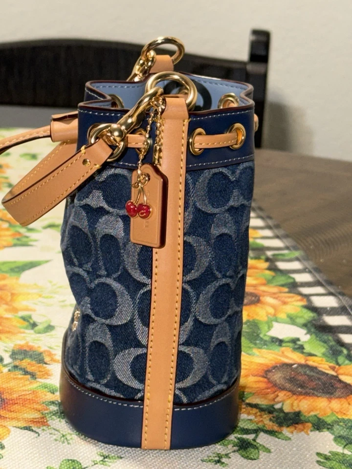 Coach розетка мини ведро сумка джинсовой ткани подпись отличном состоянии - Изображение 2 из 4