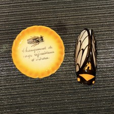 "Florero de bolsillo de pared de mayólica francesa vintage y plato de baratija Louis Sicard 4"""