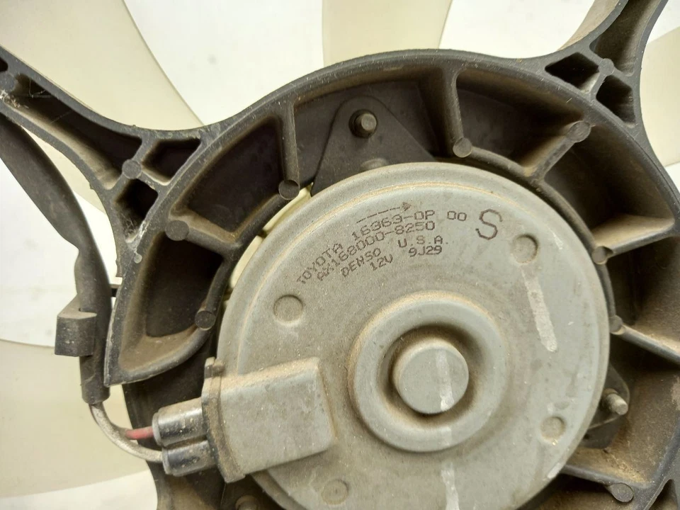 07 08 09 LEXUS RX350 3.5L RADIATOR FAN MOTOR ASSEMBLY - Image 3 of 4