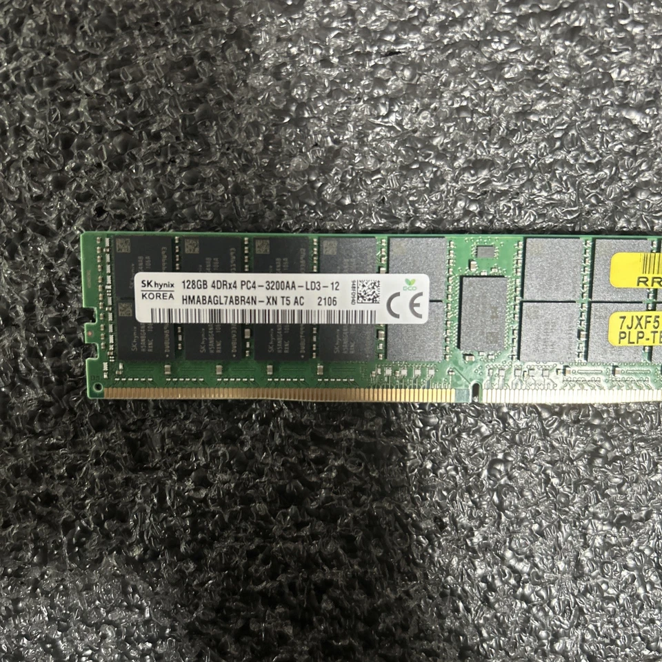 Memoria RAM de servidor Hynix 128 GB DDR4 3200 MHz PC4-25600 LRDIMM (HMABAGL7ABR4N-XN) Foto 2 de 4