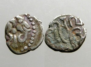SILVER DAMMA - Elephant Walking_______900 - 1000 AD_______Chalukyas of Gujarat