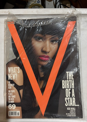 V MAGAZINE  SPRING 2011 STILL STEALED!!  THE BIRTH OF A STAR NICKI MINAJ  B3370