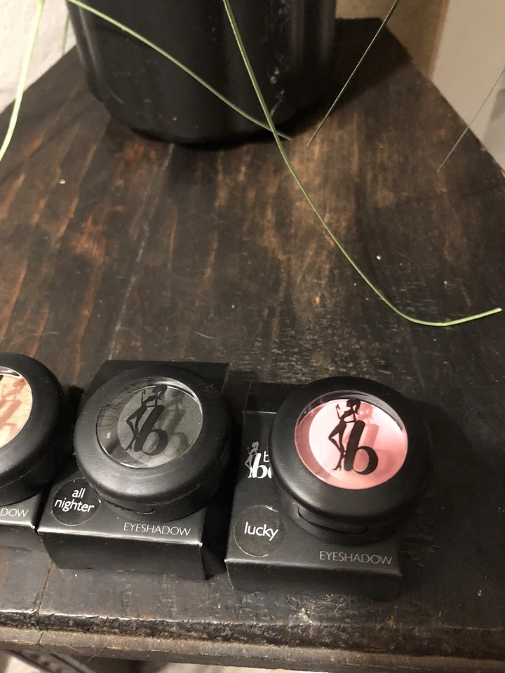 U PICK be a bombshell EYE SHADOW 0.5 oz - Image 4 of 4