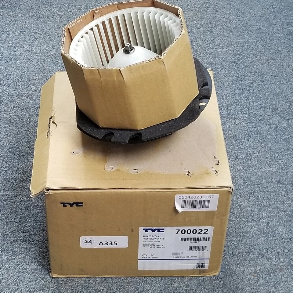 Conjunto de motor AC ventilador dianteiro TYC 700022/aquecedor para 1997-2004 Ford Econoline - Imagem 2 de 4