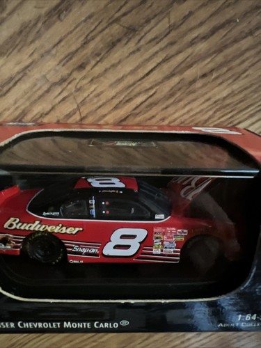 Dale Earnhardt Jr. 1999 #8 Budweiser 1/64 Revell NEW - Picture 3 of 4